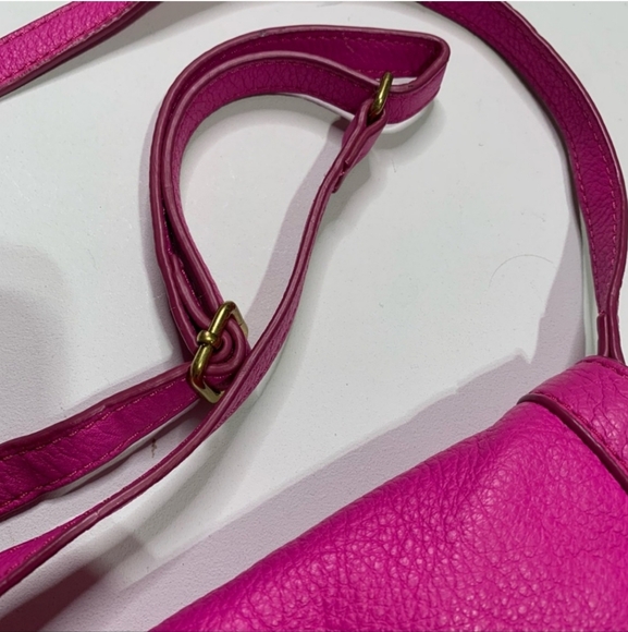 J. Crew Tillary Crossbody Hot Pink Pebbled Leather - Picture 3 of 5